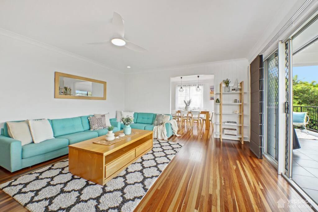 Relax @48 Close To Sleeps 7 Holiday home Yeppoon